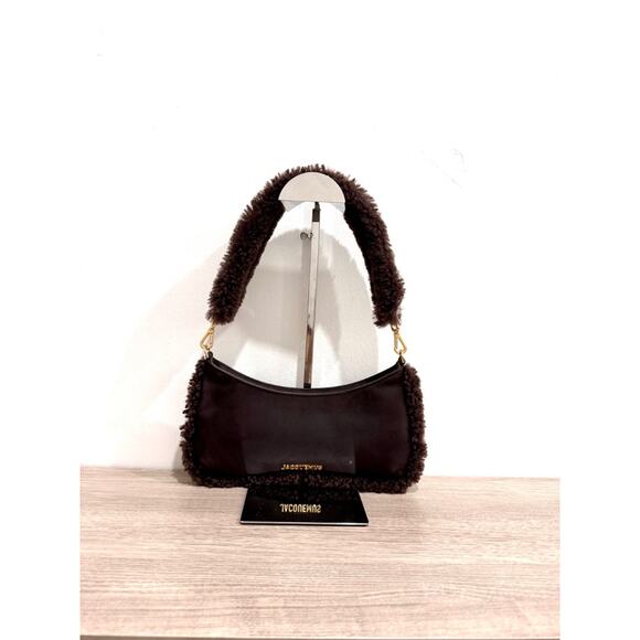 Jacquemus Le Bisou Doux Small Leather Shoulder Gag with Fuzzy Strap Brown - Picture 3 of 15